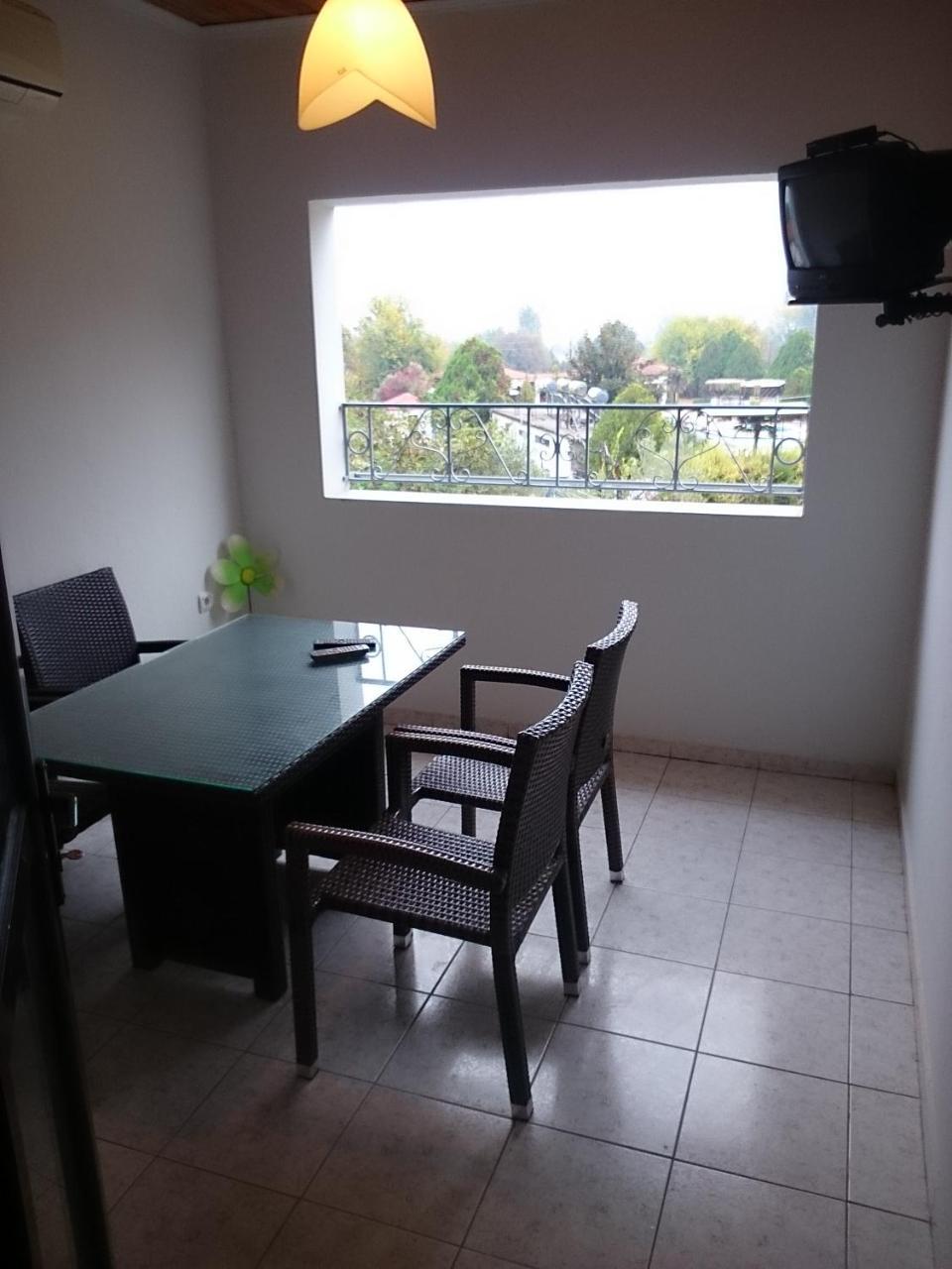 Guest house Oasi Loutraki (Pella)